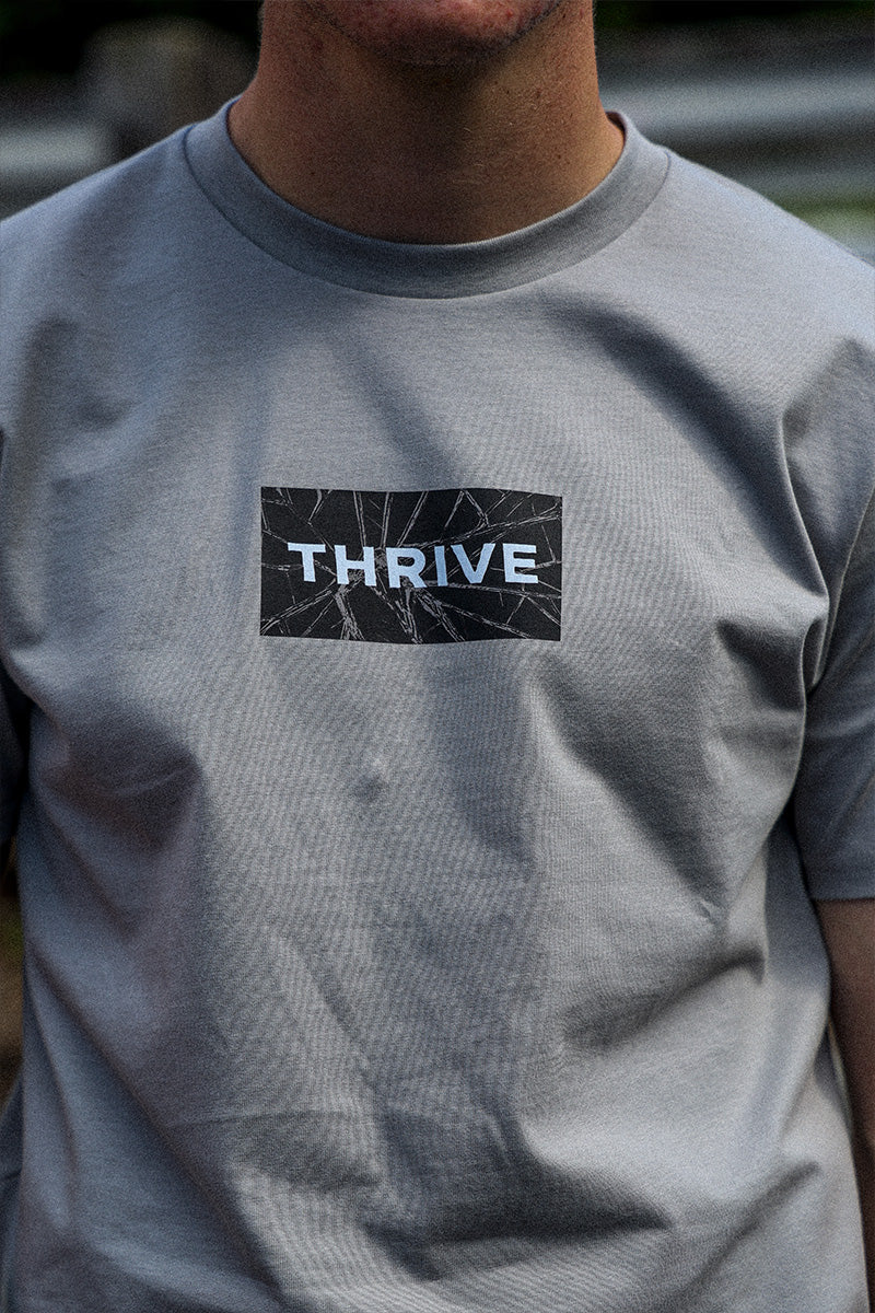 BREAK BARRIERS TEE - Grey